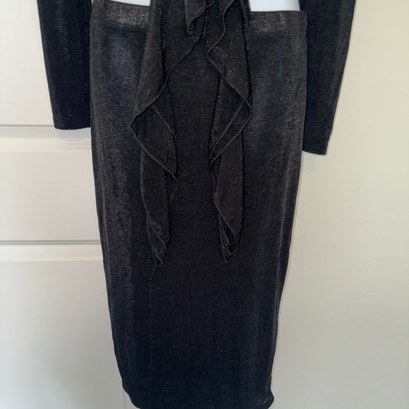 Black Ruffled Two Piece - Picture 3 of 4